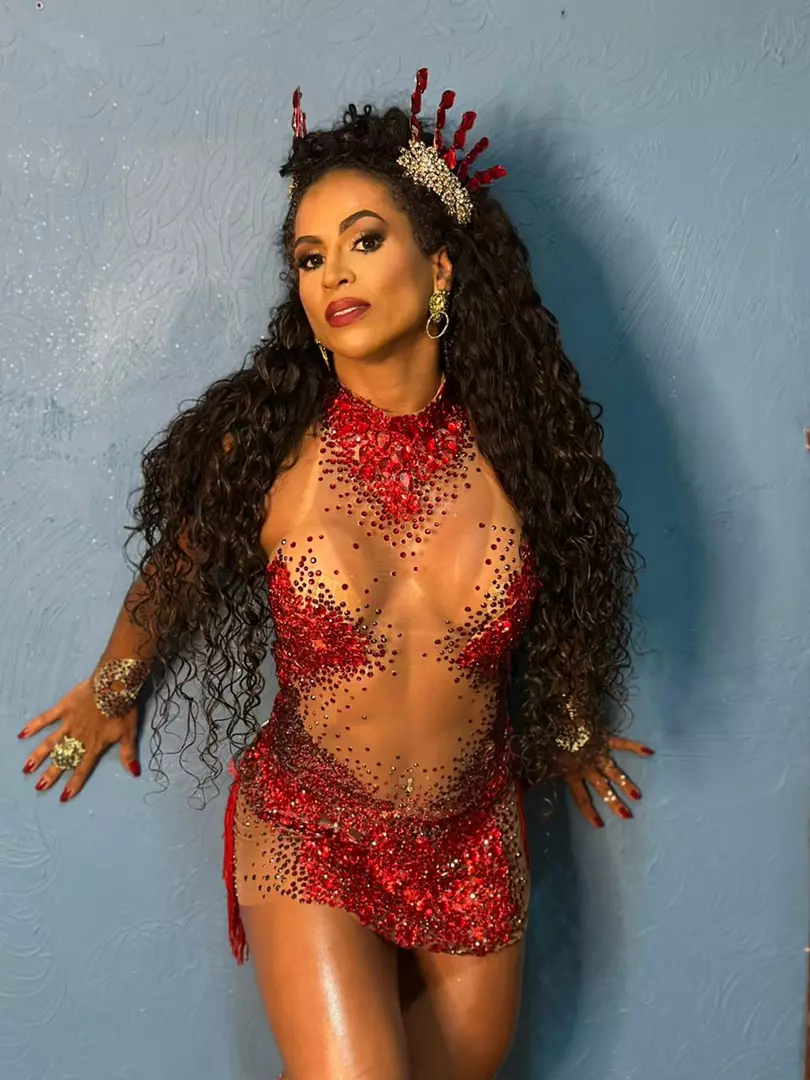 LAYLA BASTOS É A NOVA RAINHA DE BATERIA DA MUG PARA 2024